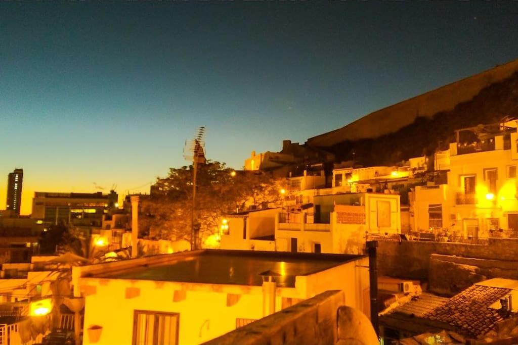 Casa Colorista En El Casco Antiguo Villa Alicante Eksteriør bilde